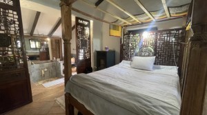 13Tarifarealestate V-SCA-country house-pool-master bedroom