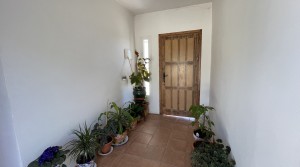 14Tarifarealestate-Villa-Cuarton-straits-views-V-TPC-entrance