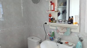 15Tarifarealestate-Duplex-Cuarton-straits-views-V-PCM-bathroom