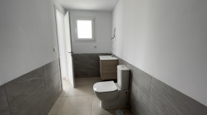 23tarifarealestate-V-TER-terrace-seaviews-bathroom2