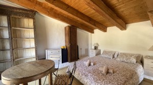 28 tarifarealestate V-TOR-La Peña-cozy-countryhouse-room3-mezzanine