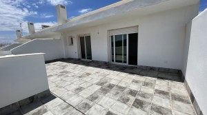 30tarifarealestate-V-TER-terrace-seaviews-upper terrace