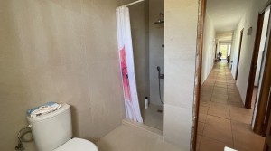 31Tarifarealestate-Villa-Cuarton-straits-views-V-TPC-bathroom1