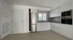 3tarifarealestate-V-TER-terrace-seaviews-kitchen