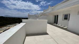 6tarifarealestate-V-TER-terrace-seaviews-lower terrace