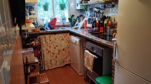 7Tarifarealestate-Duplex-Cuarton-straits-views-V-PCM-kitchen
