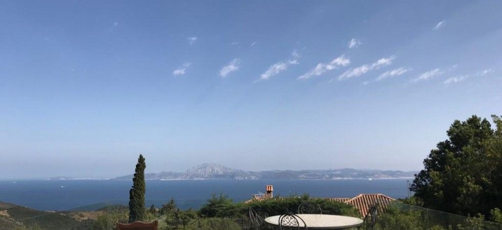 tarifarealestate-A-CAS-terrace views