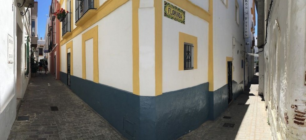 tarifarealestate-V-ANF-old town-facade