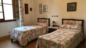 tarifarealestate-V-ERA-property-with-character-Pelayo-bedroom-2