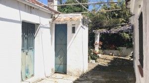 tarifarealestate-V-ERA-property-with-character-Pelayo-little-house