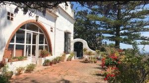 tarifarealestate-V-ERA-property-with-character-Pelayo-livingroom-terrace