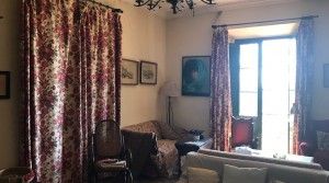 tarifarealestate-V-ERA-property-with-character-Pelayo-sittingroom