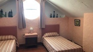 tarifarealestate-V-ERA-property-with-character-Pelayo-upstairs-double-room
