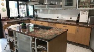 tarifarealestate-ref-V-MAI-big-house-with-plot-and-views-kitchen